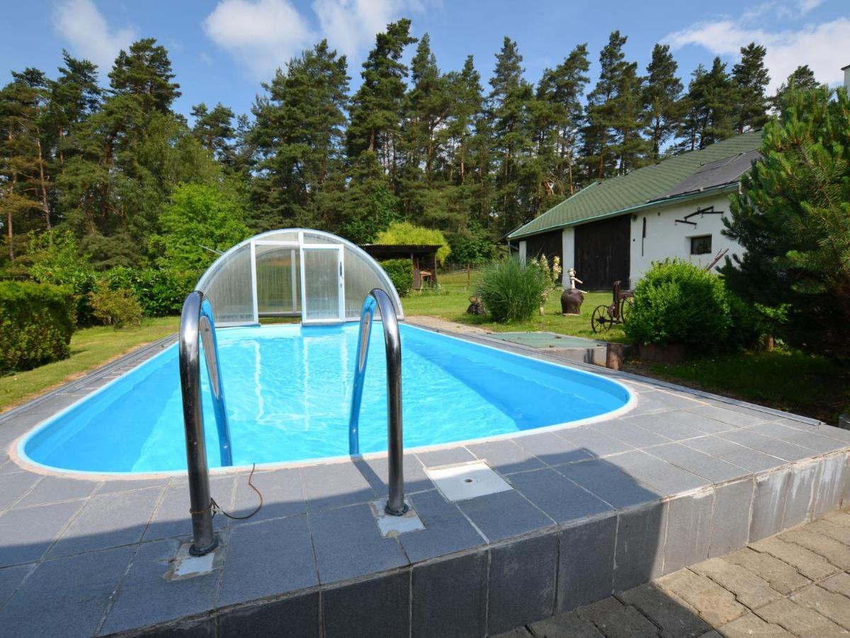 Luxury Villa Near Forest In Hlavice Czech Republic Vselibice Habitación foto